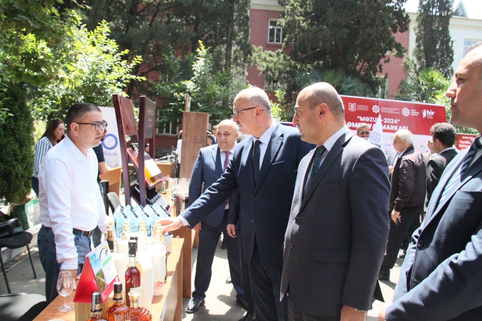 Azərbaycan Texnologiya Universitetində “Məzun-2024” əmək yarmarkası keçirilib